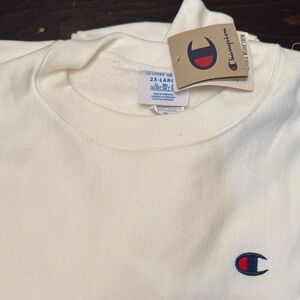 Champion Men's Cream Crewneck Sweater